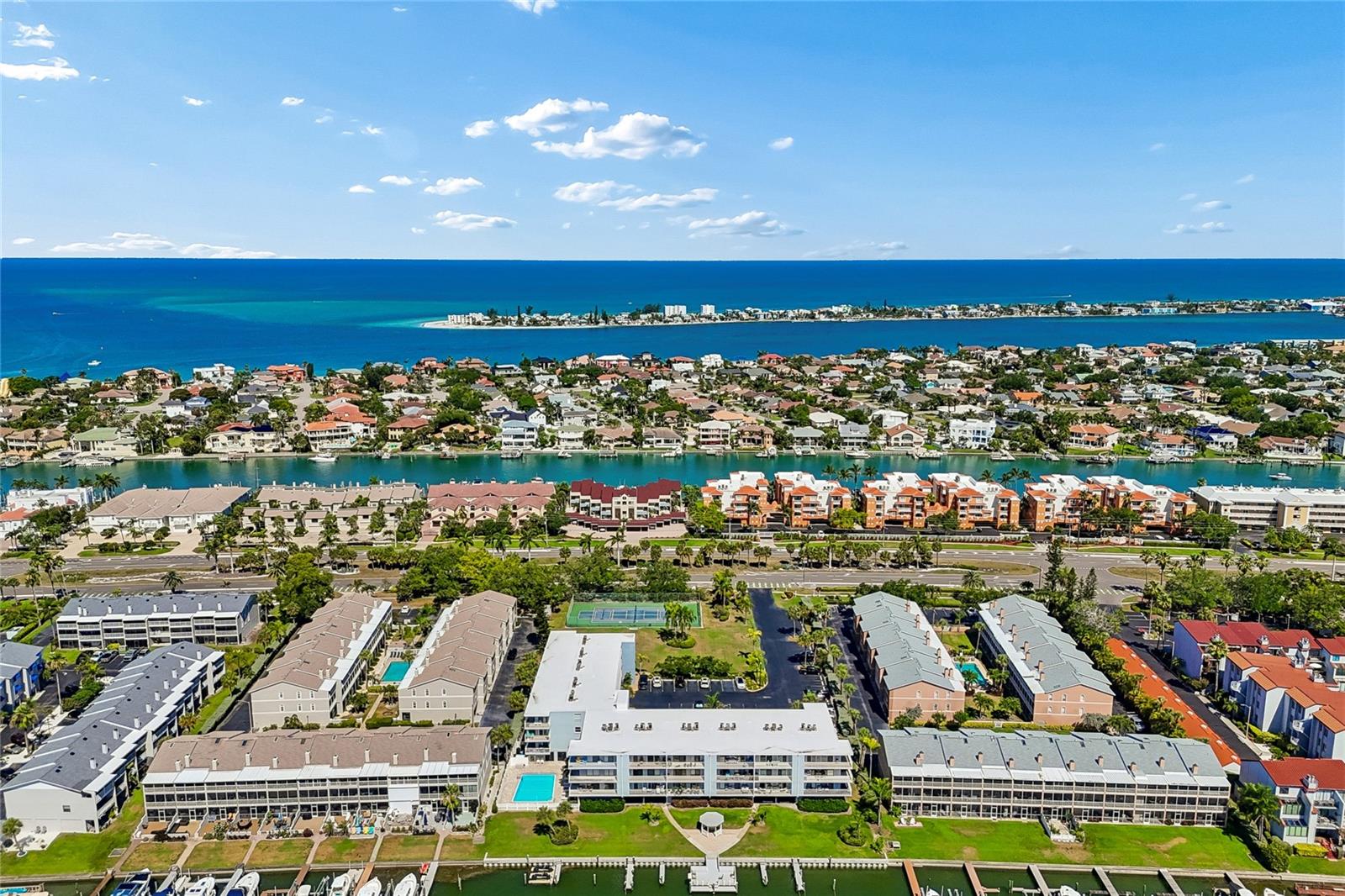 719 PINELLAS BAYWAY S #301, ST PETERSBURG, FL — photo 5