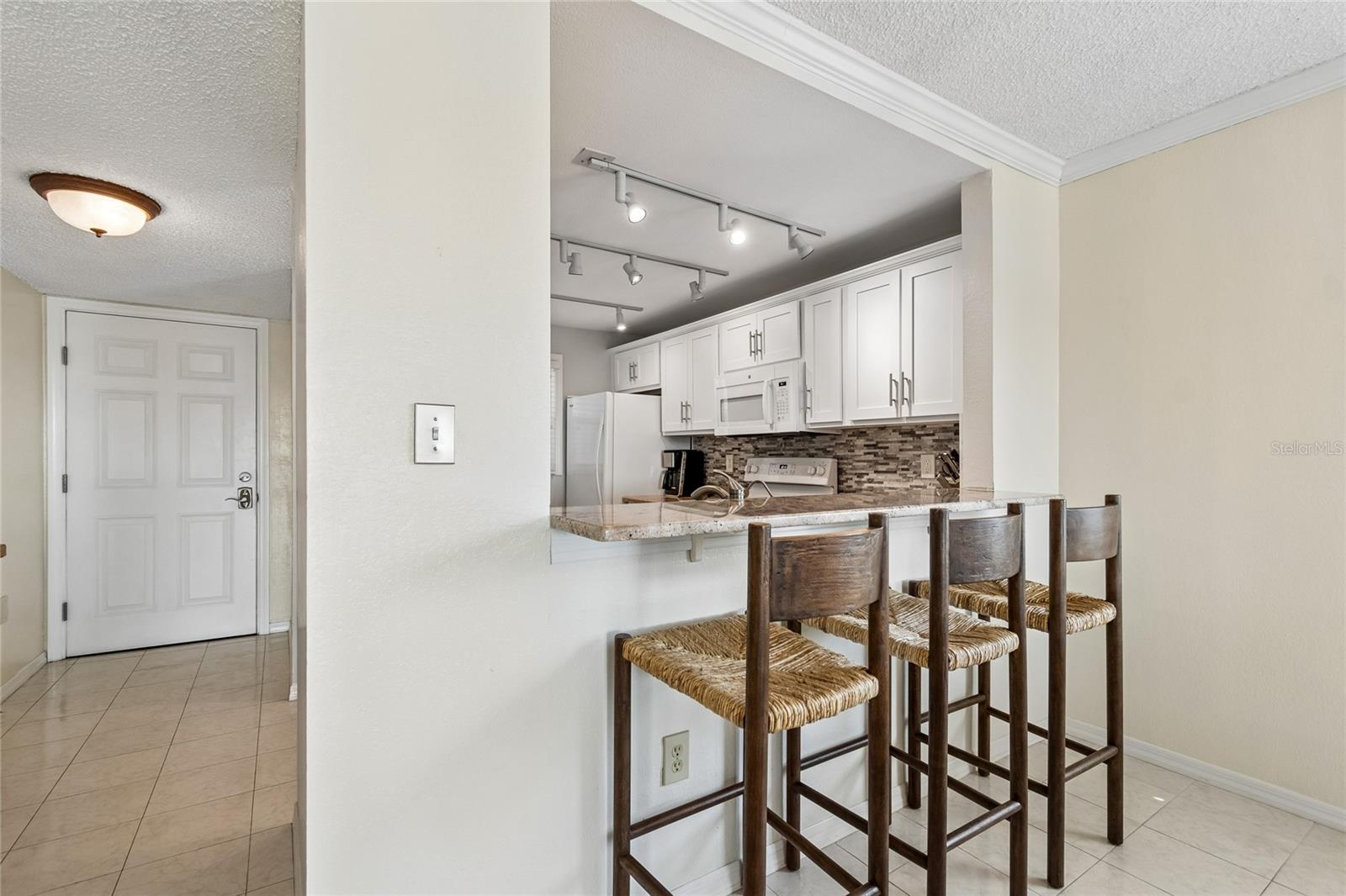 719 PINELLAS BAYWAY S #301, ST PETERSBURG, FL — photo 15