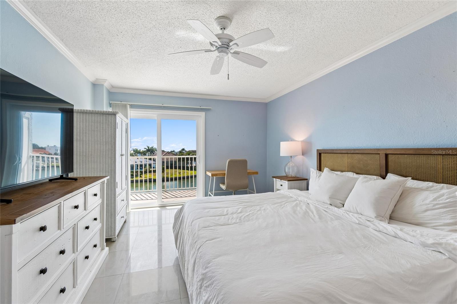 719 PINELLAS BAYWAY S #301, ST PETERSBURG, FL — photo 27