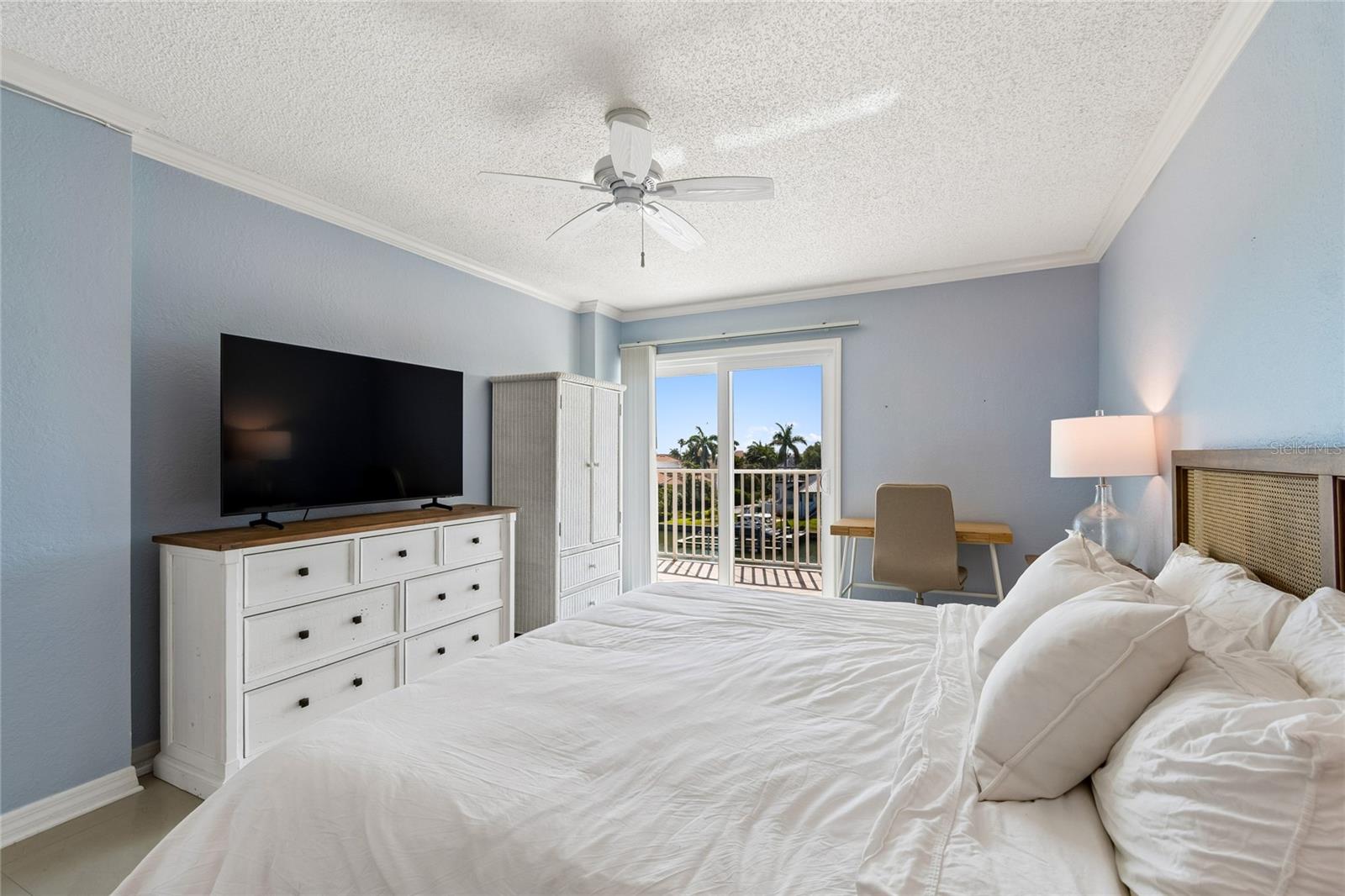 719 PINELLAS BAYWAY S #301, ST PETERSBURG, FL — photo 28