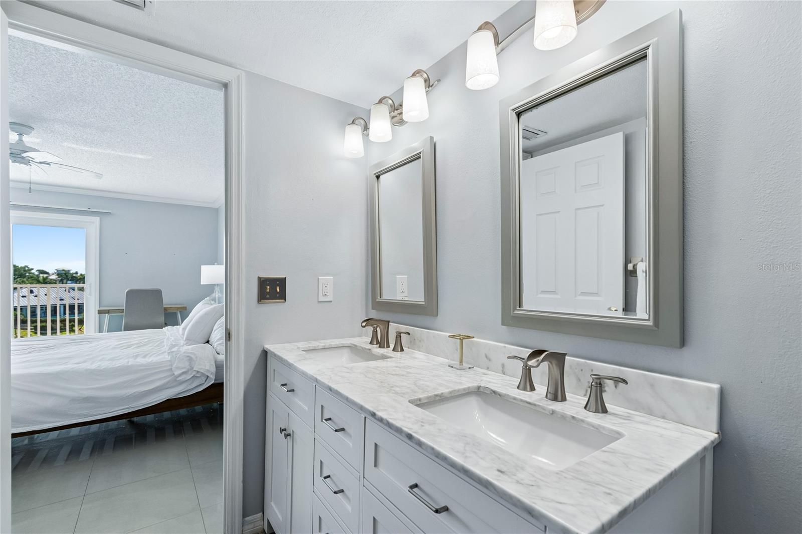 719 PINELLAS BAYWAY S #301, ST PETERSBURG, FL — photo 32