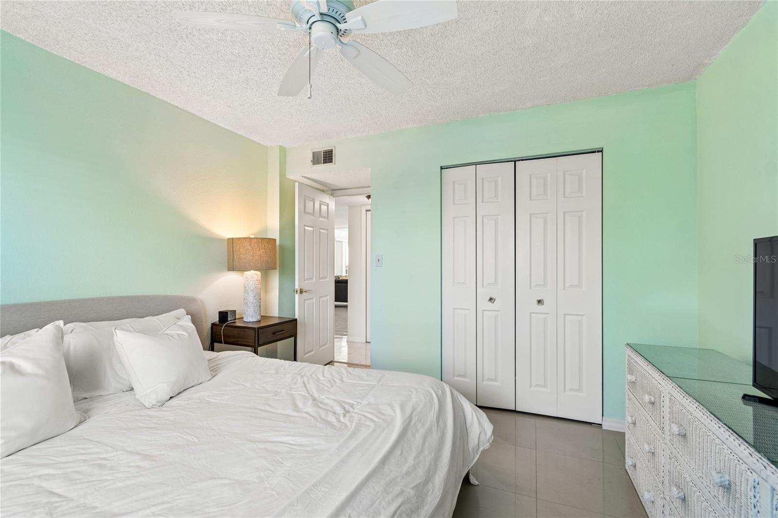 719 PINELLAS BAYWAY S #301, ST PETERSBURG, FL — photo 36