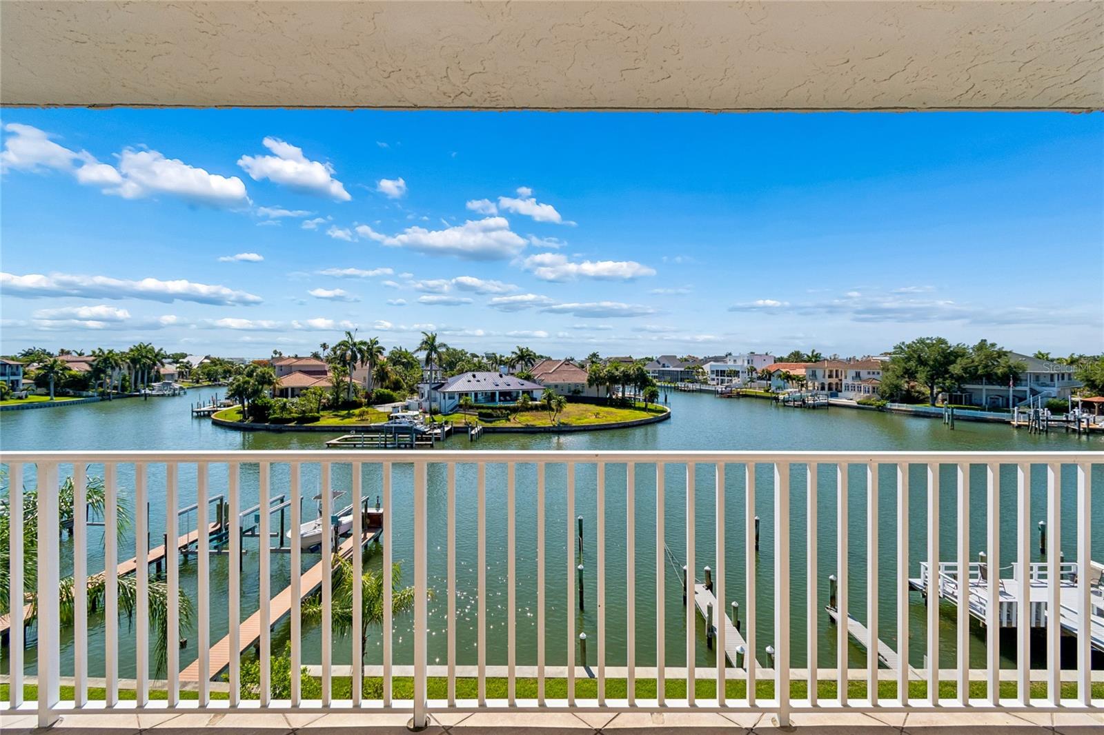 719 PINELLAS BAYWAY S #301, ST PETERSBURG, FL — photo 41