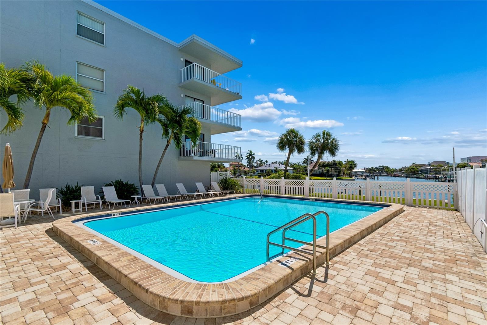 719 PINELLAS BAYWAY S #301, ST PETERSBURG, FL — photo 56