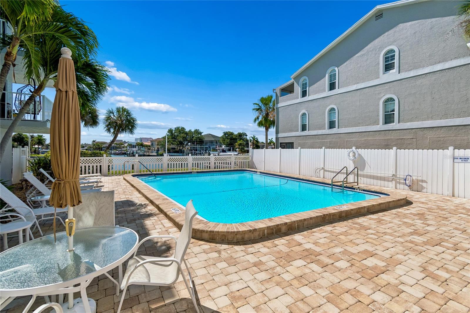 719 PINELLAS BAYWAY S #301, ST PETERSBURG, FL — photo 58