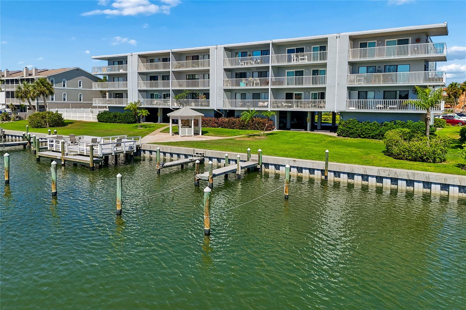 719 PINELLAS BAYWAY S #301, ST PETERSBURG, FL — photo 60