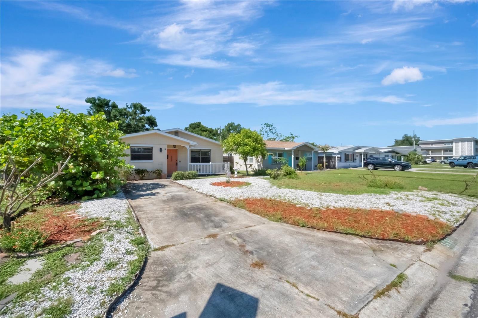 5630 13TH AVE N, ST PETERSBURG, FL — photo 3