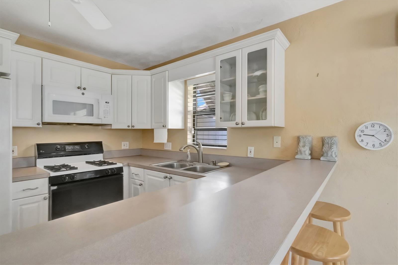 5630 13TH AVE N, ST PETERSBURG, FL — photo 20