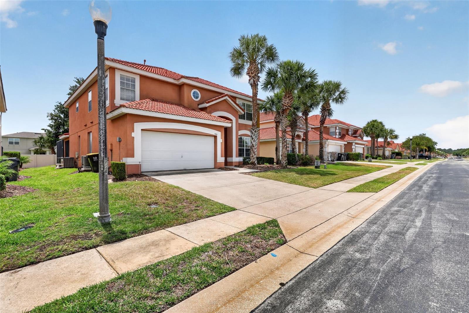 928 SOLANA CIR, DAVENPORT, FL — photo 2