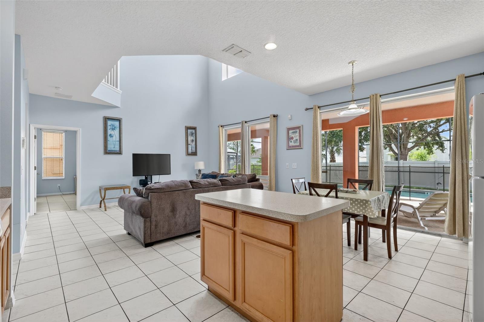 928 SOLANA CIR, DAVENPORT, FL — photo 17