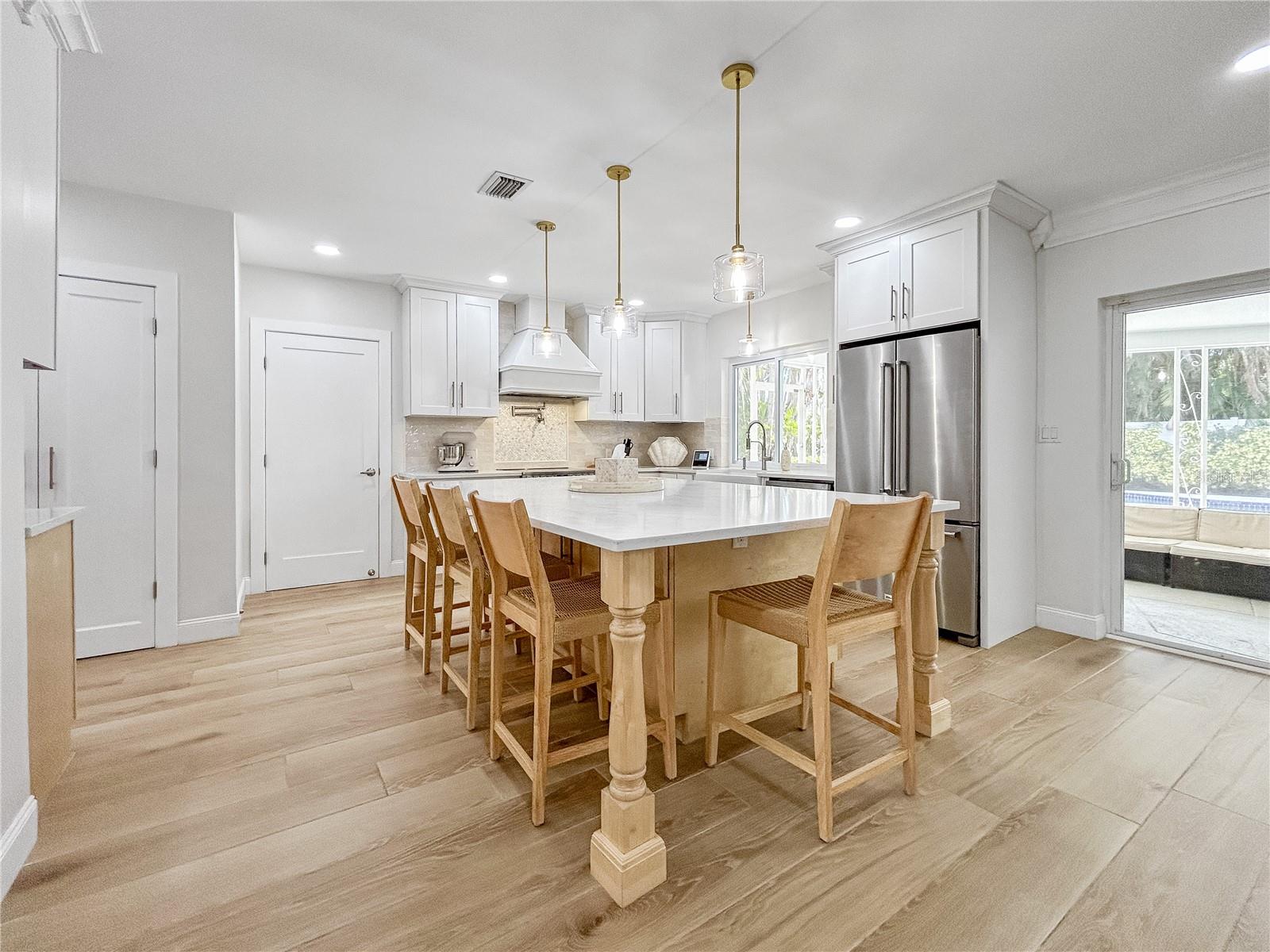 5853 LEELAND ST S, ST PETERSBURG, FL — photo 5