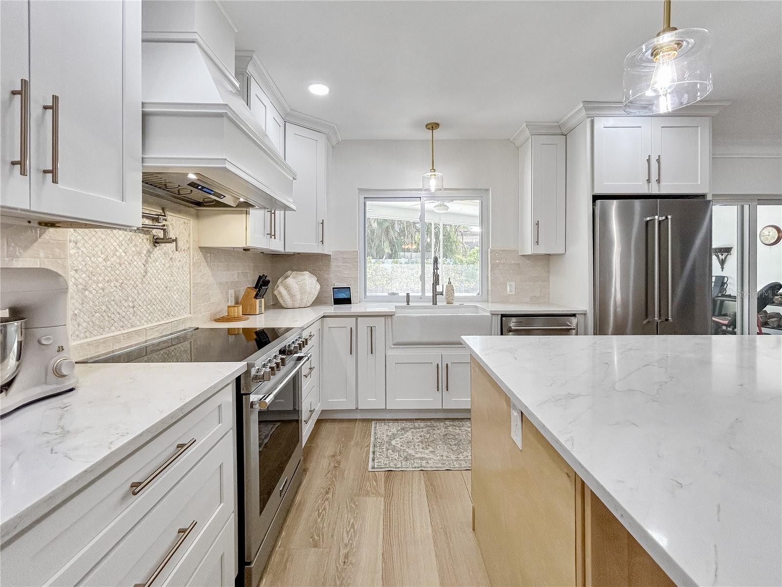5853 LEELAND ST S, ST PETERSBURG, FL — photo 8