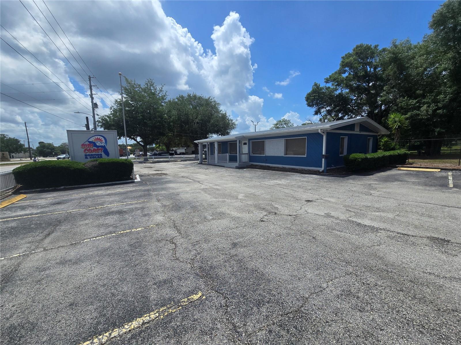 531 DOG TRACK RD, LONGWOOD, FL — photo 2