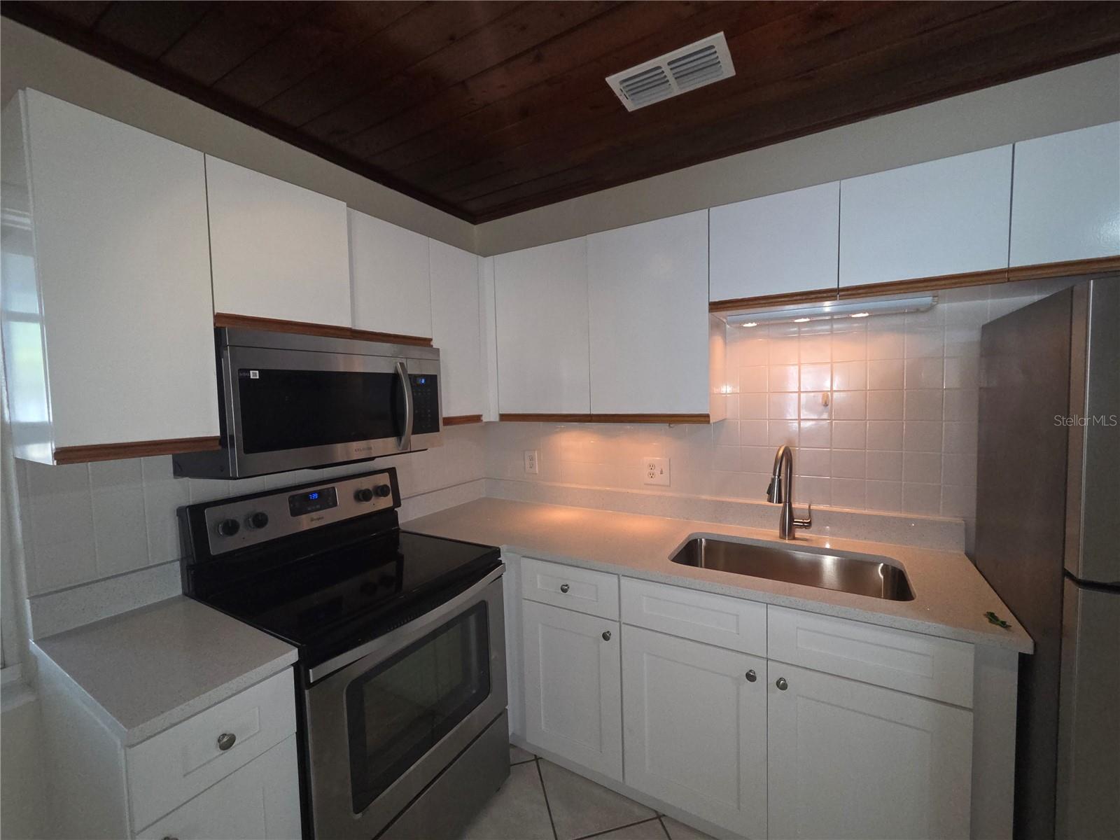419 32ND AVE E, BRADENTON, FL — photo 10