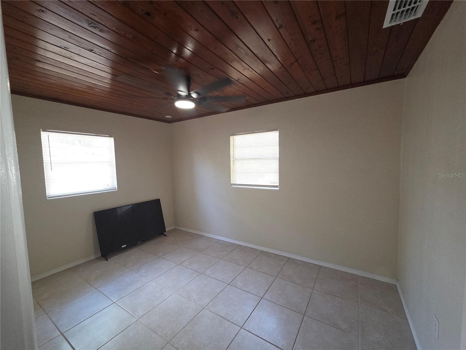 419 32ND AVE E, BRADENTON, FL — photo 12