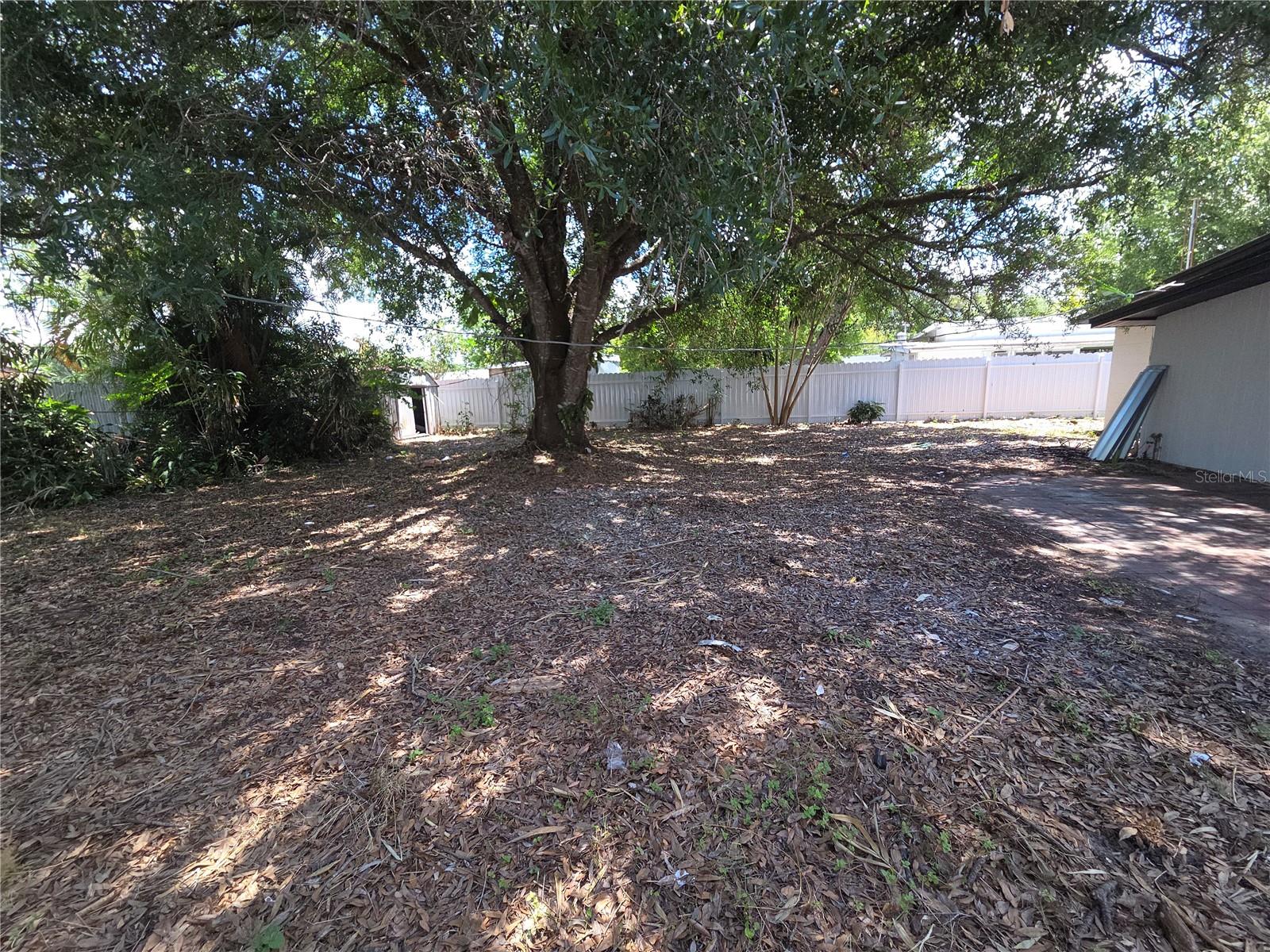 419 32ND AVE E, BRADENTON, FL — photo 28