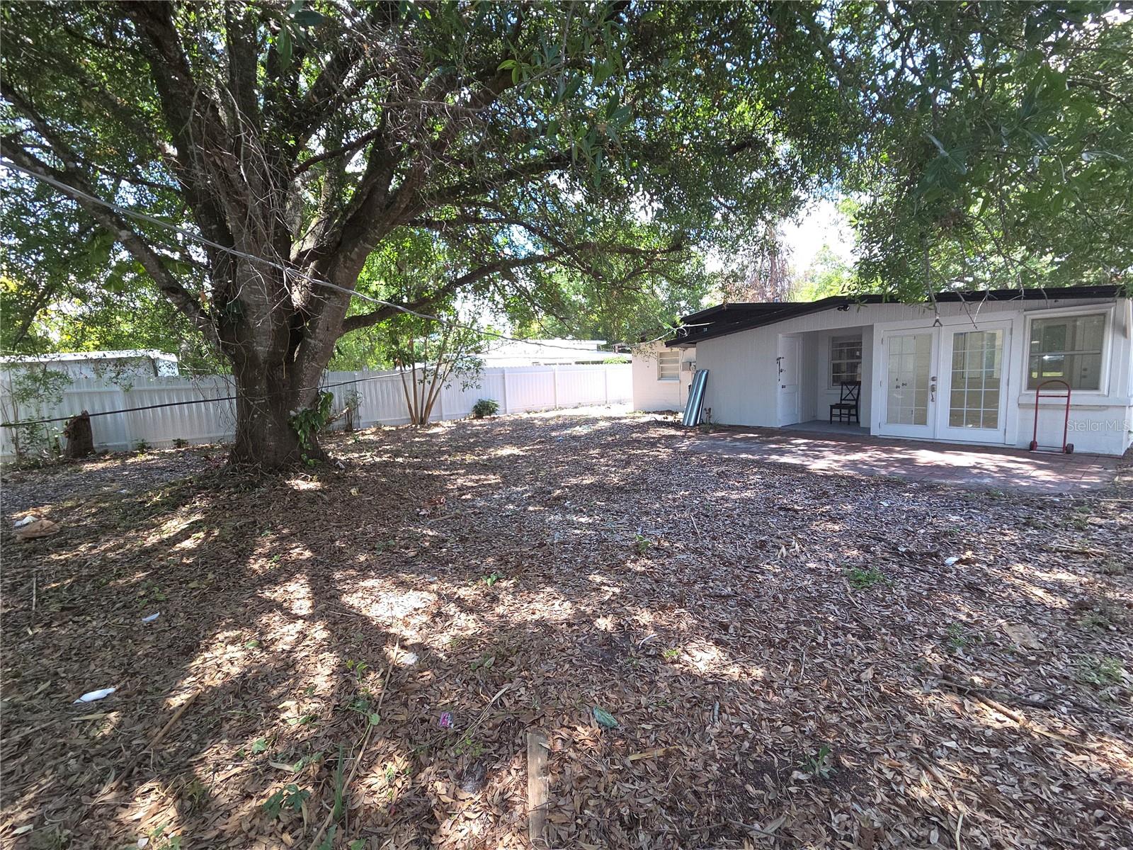 419 32ND AVE E, BRADENTON, FL — photo 29