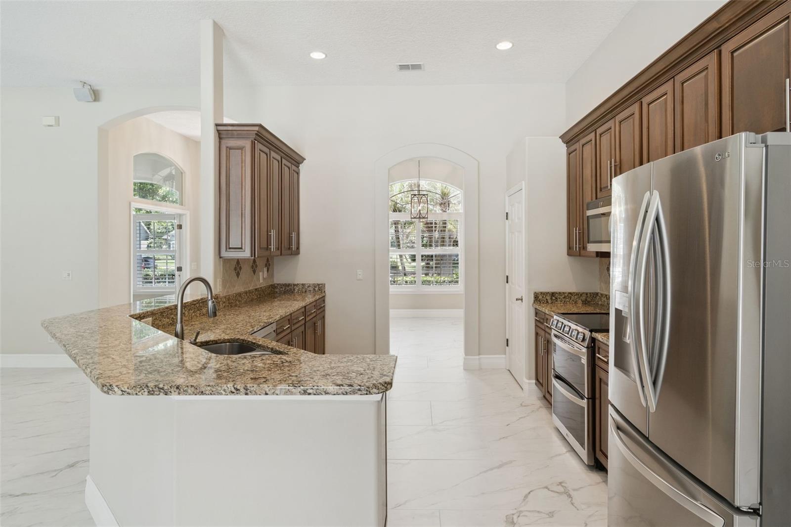 2230 RIDGEWIND WAY, WINDERMERE, FL — photo 16