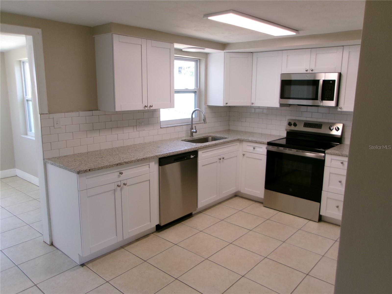 5103 VALIMOR DR, HOLIDAY, FL — photo 6