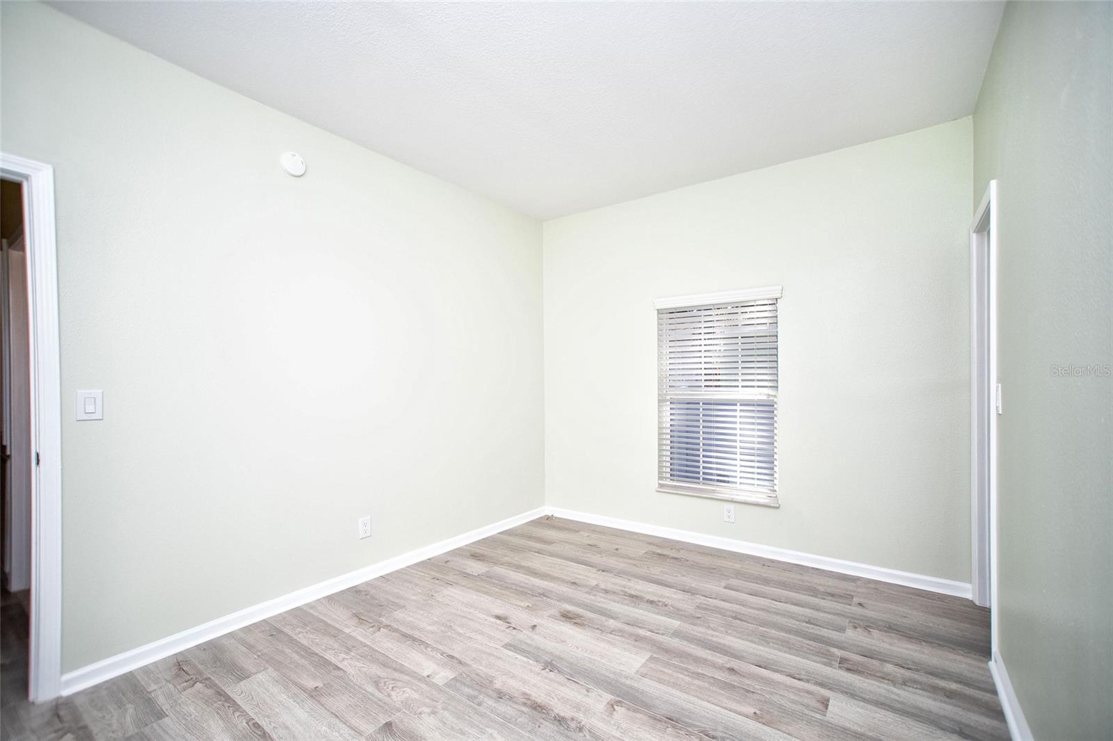 415 DR ML KING JR ST N, SAFETY HARBOR, FL — photo 11