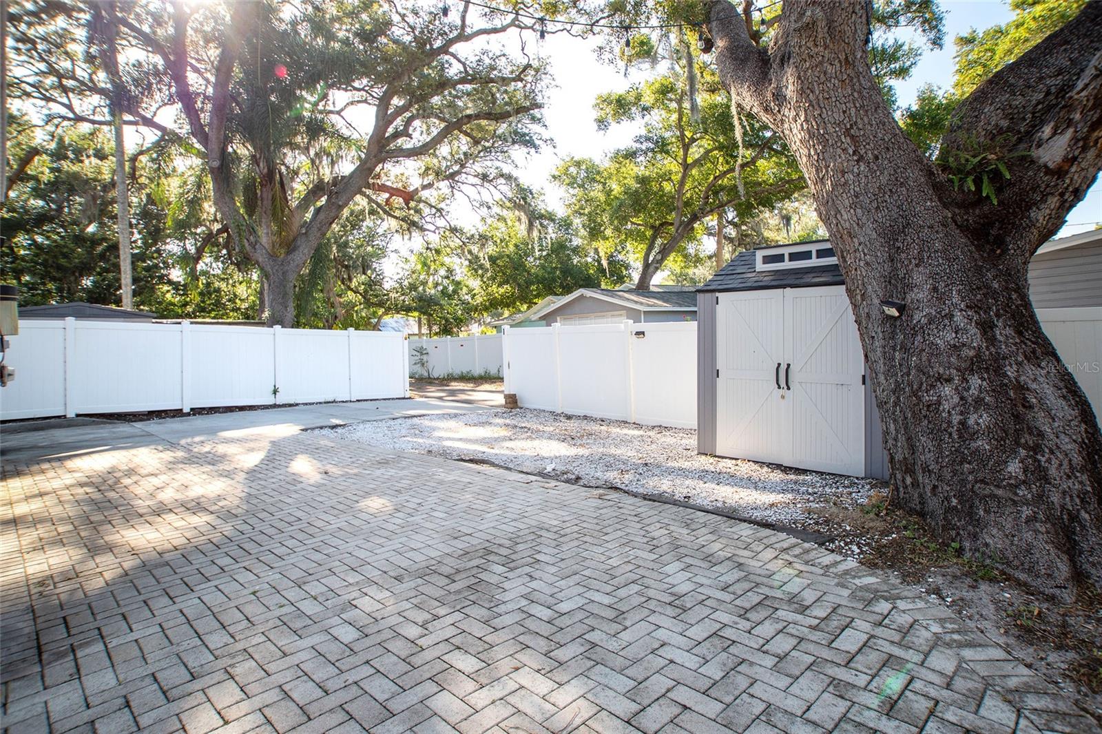 415 DR ML KING JR ST N, SAFETY HARBOR, FL — photo 17