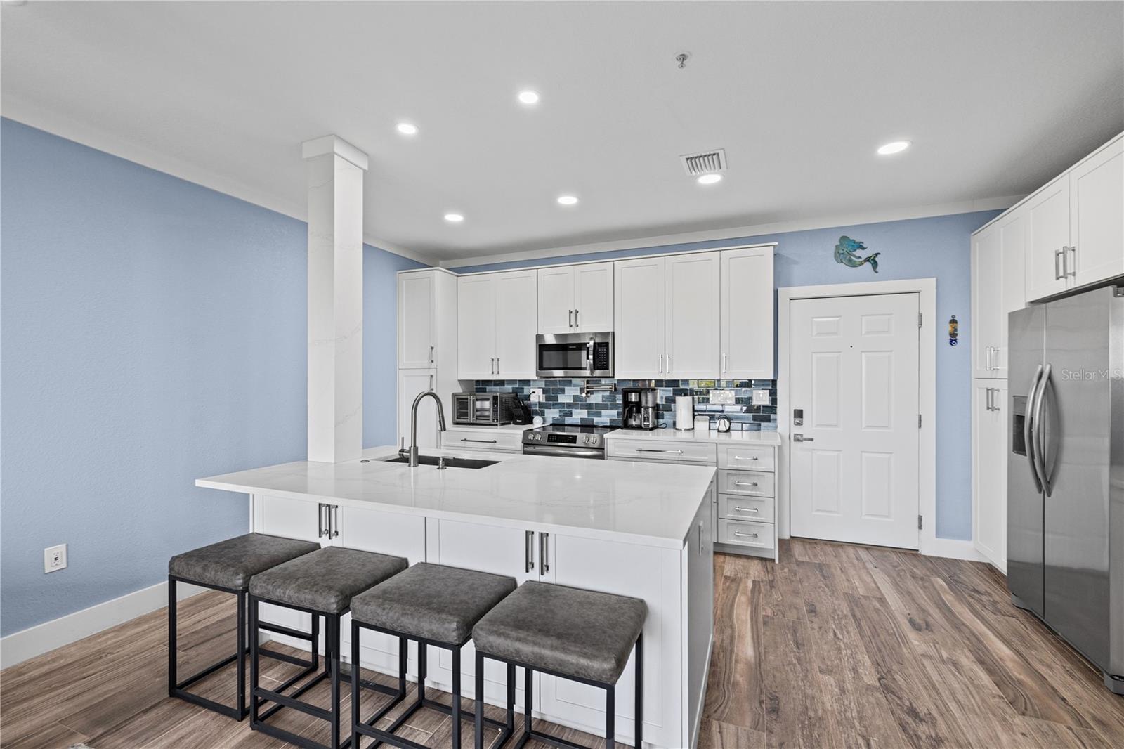5000 CULBREATH KEY WAY #9-216, TAMPA, FL — photo 17