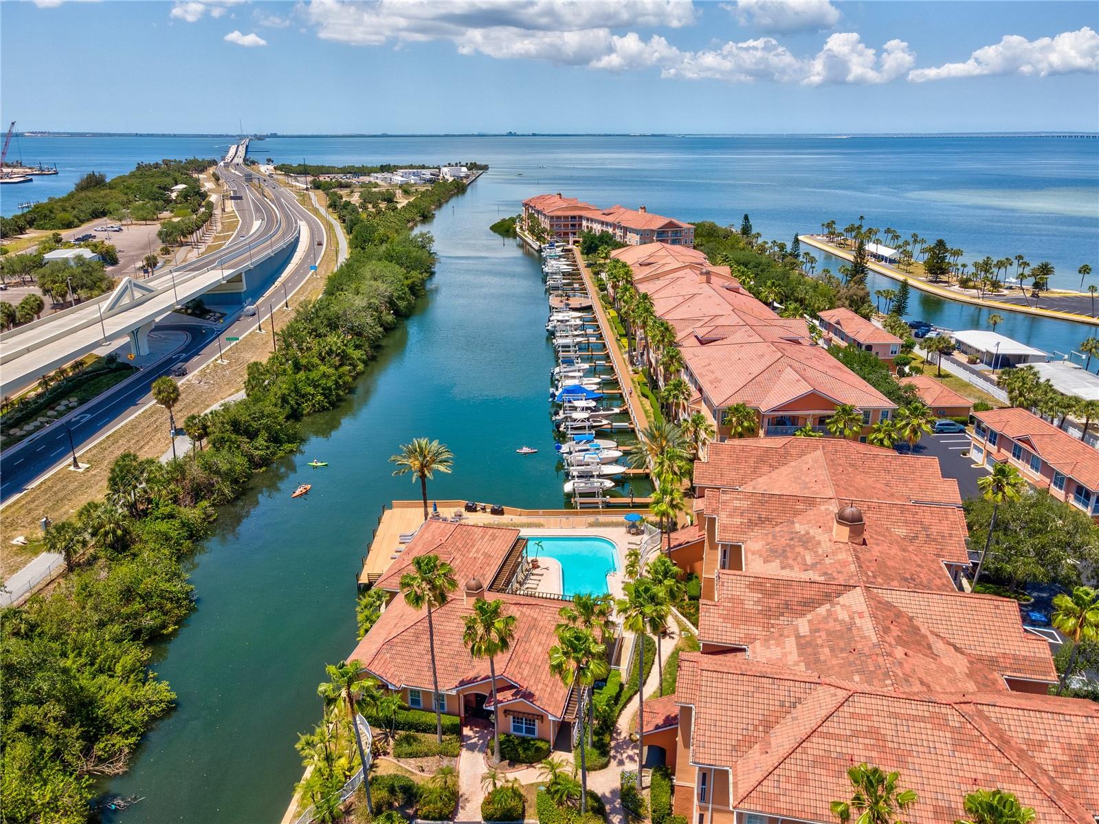 5000 CULBREATH KEY WAY #9-216, TAMPA, FL — photo 41