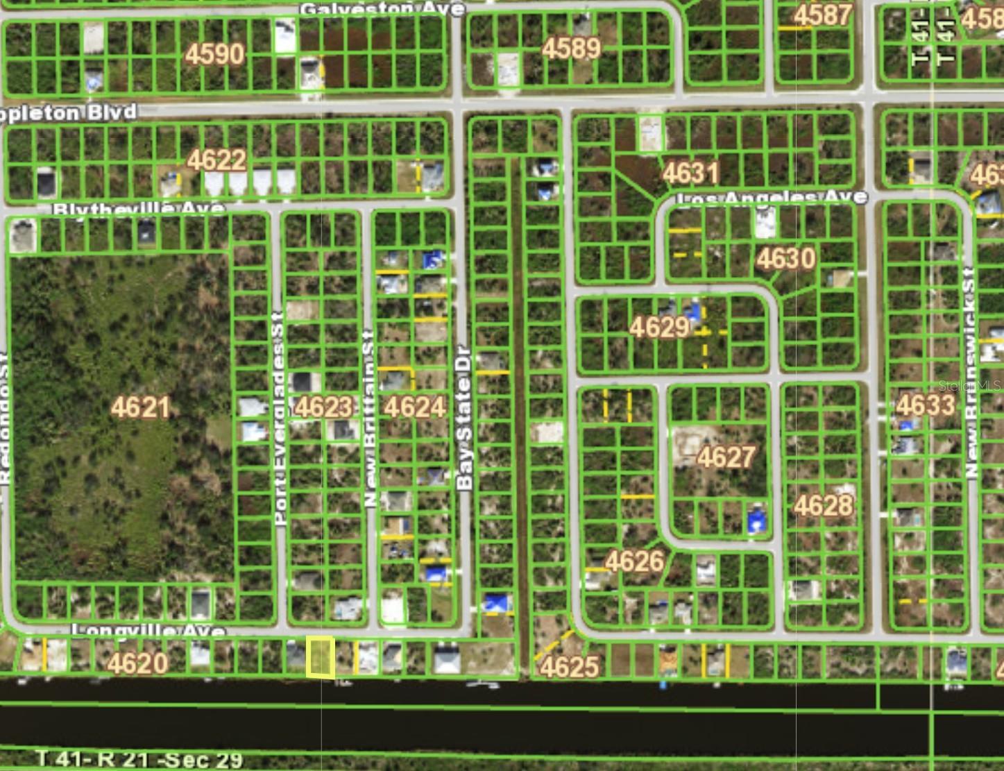 13313 LONGVILLE AVE, PORT CHARLOTTE, FL — photo 3