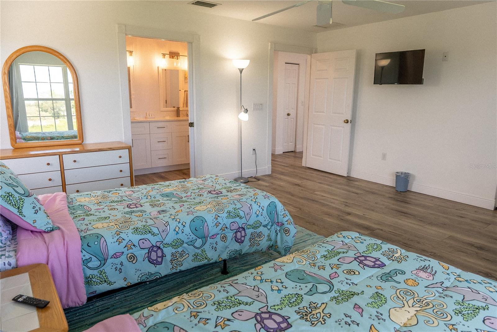 2424 BAY DR #2424/2426, BRADENTON, FL — photo 14
