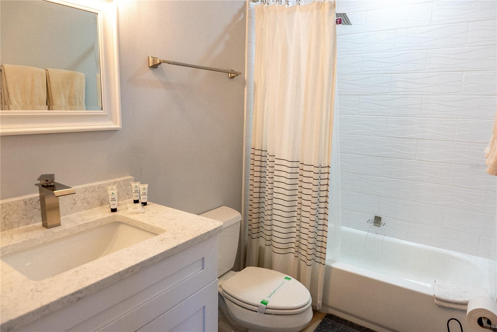 2424 BAY DR #2424/2426, BRADENTON, FL — photo 25