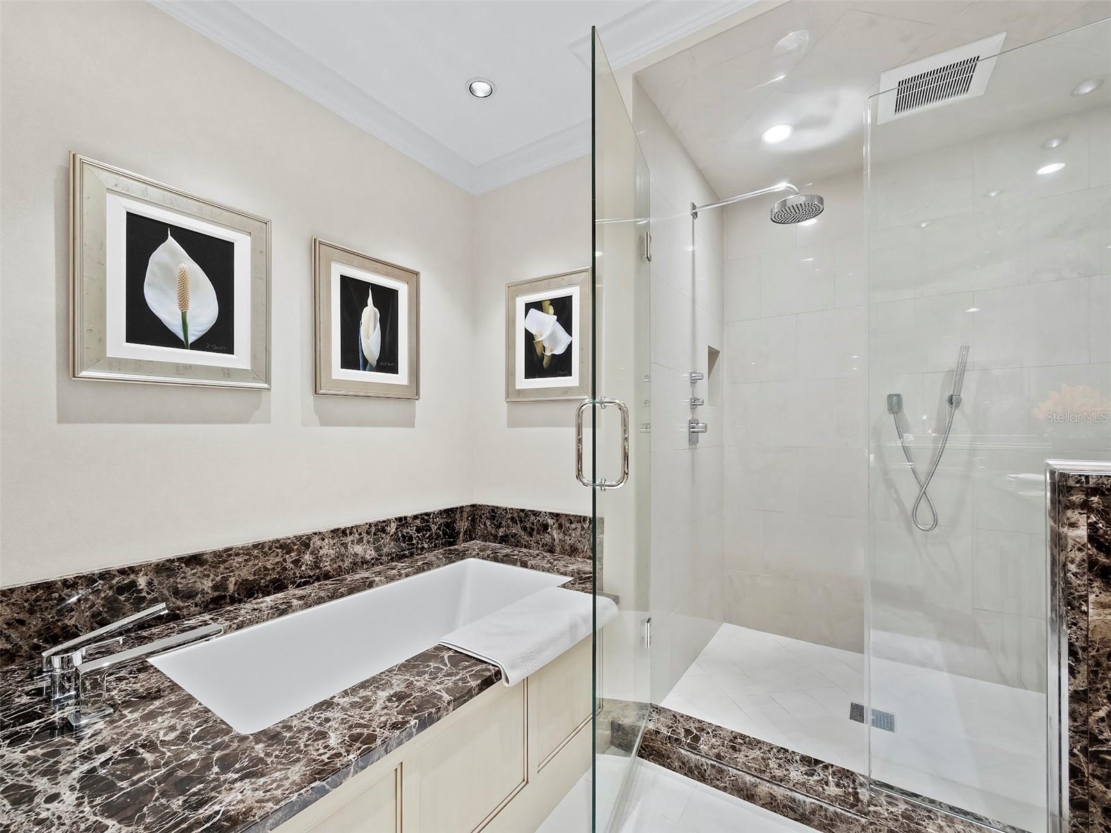 2185 GULF OF MEXICO DR #212, LONGBOAT KEY, FL — photo 15