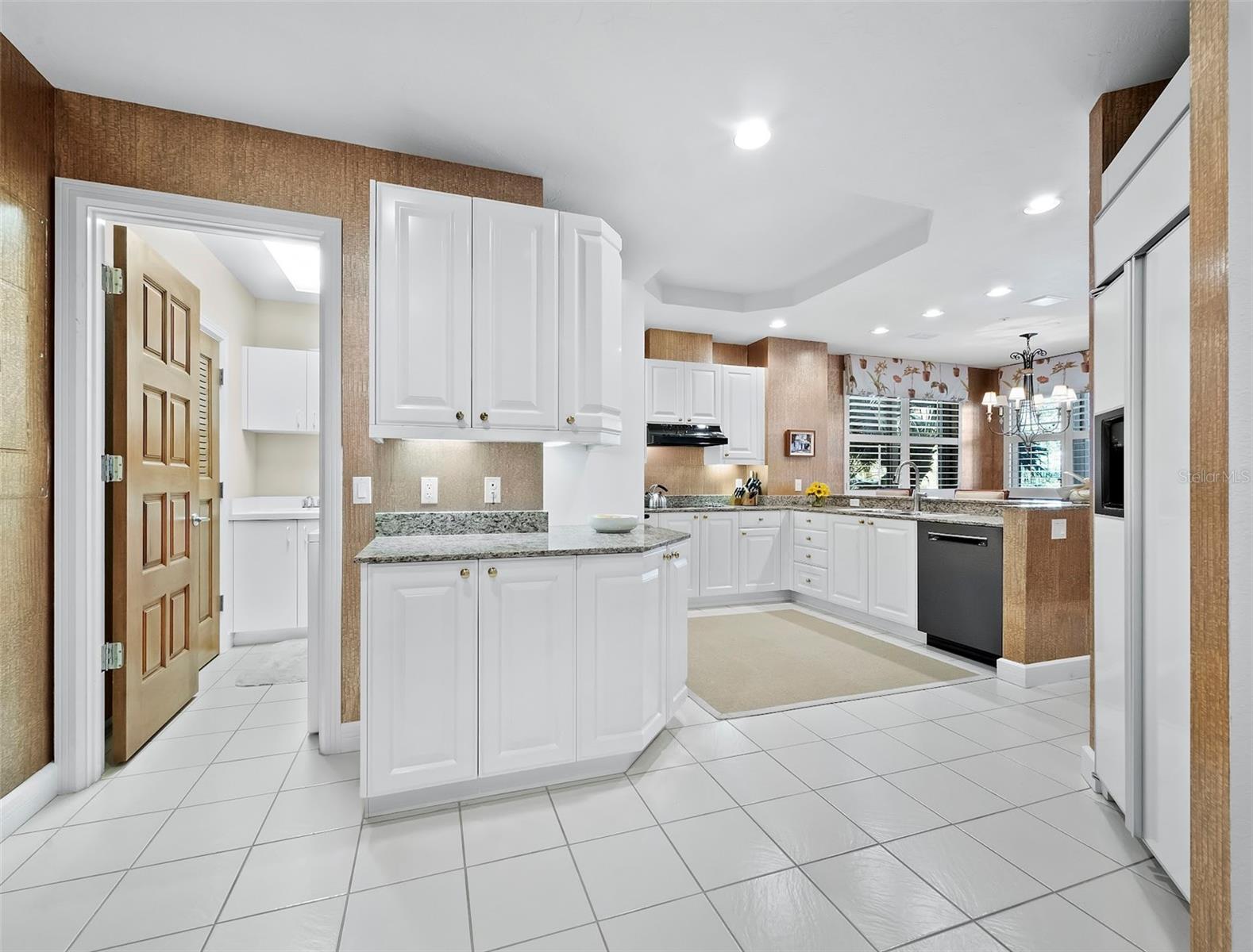 2185 GULF OF MEXICO DR #212, LONGBOAT KEY, FL — photo 17
