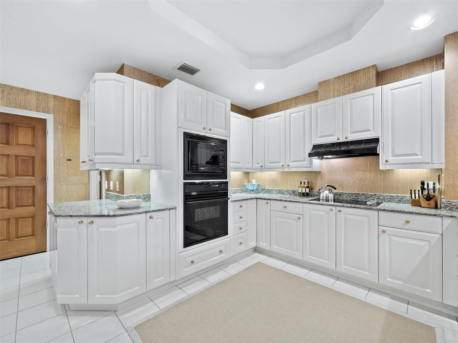 2185 GULF OF MEXICO DR #212, LONGBOAT KEY, FL — photo 19
