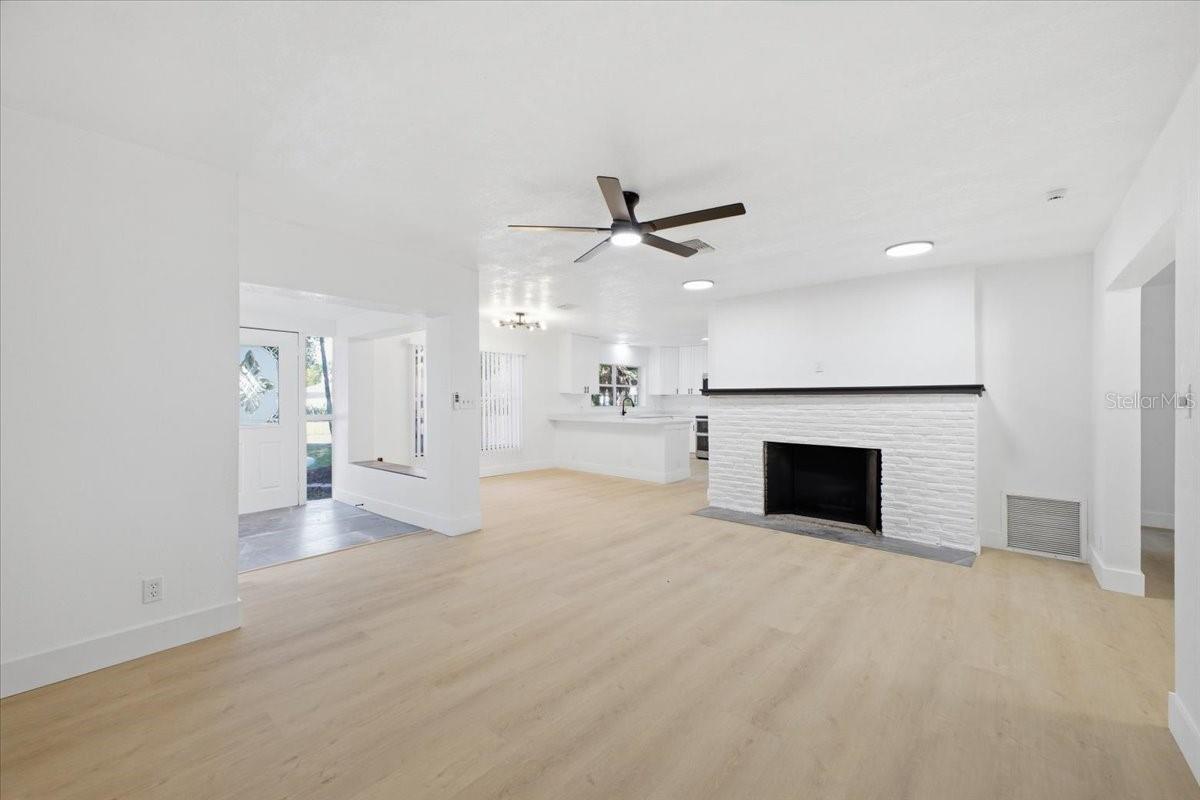 3308 3RD AVE W, BRADENTON, FL — photo 6