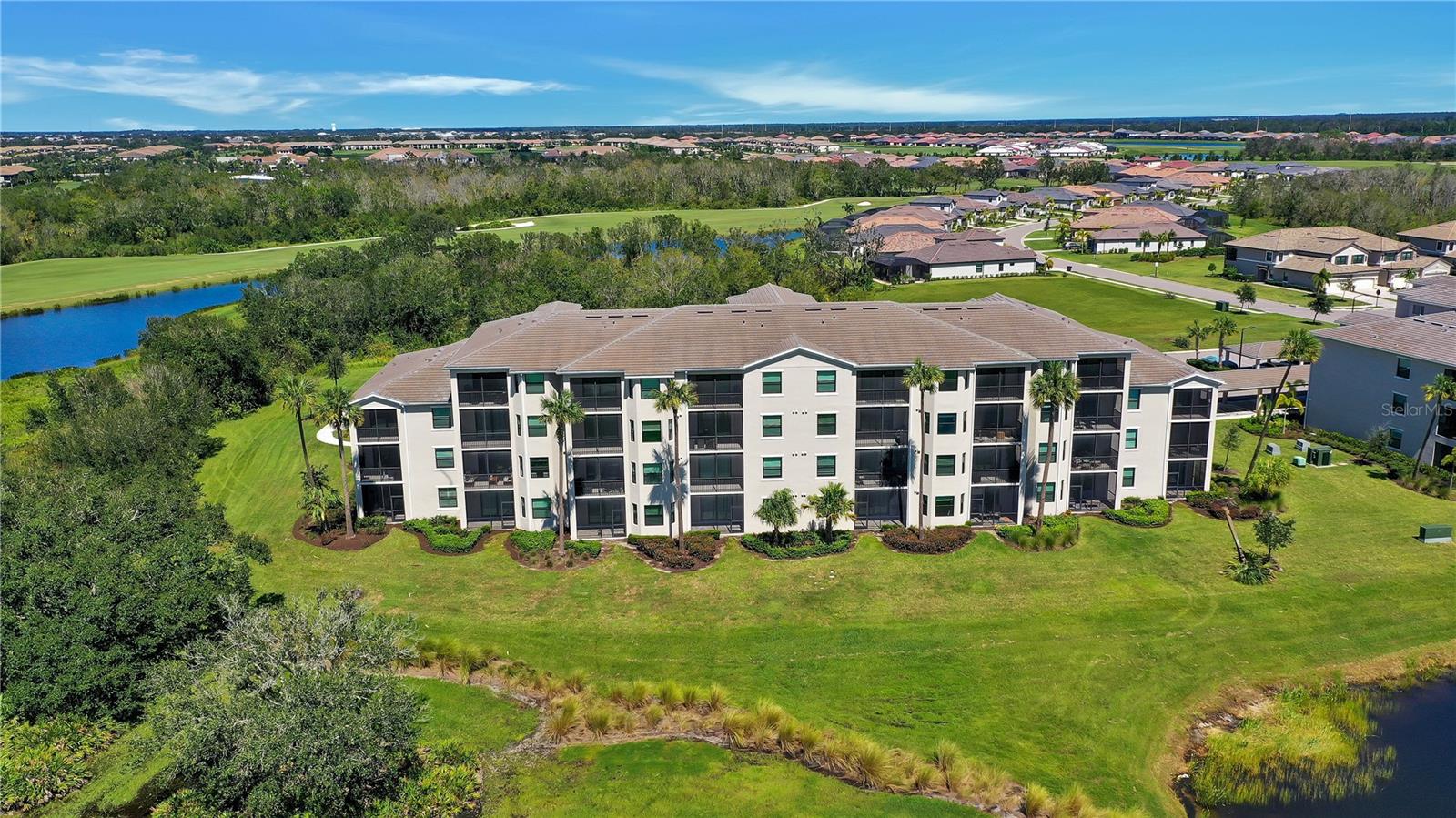 17510 GAWTHROP DR #203, LAKEWOOD RANCH, FL — photo 28