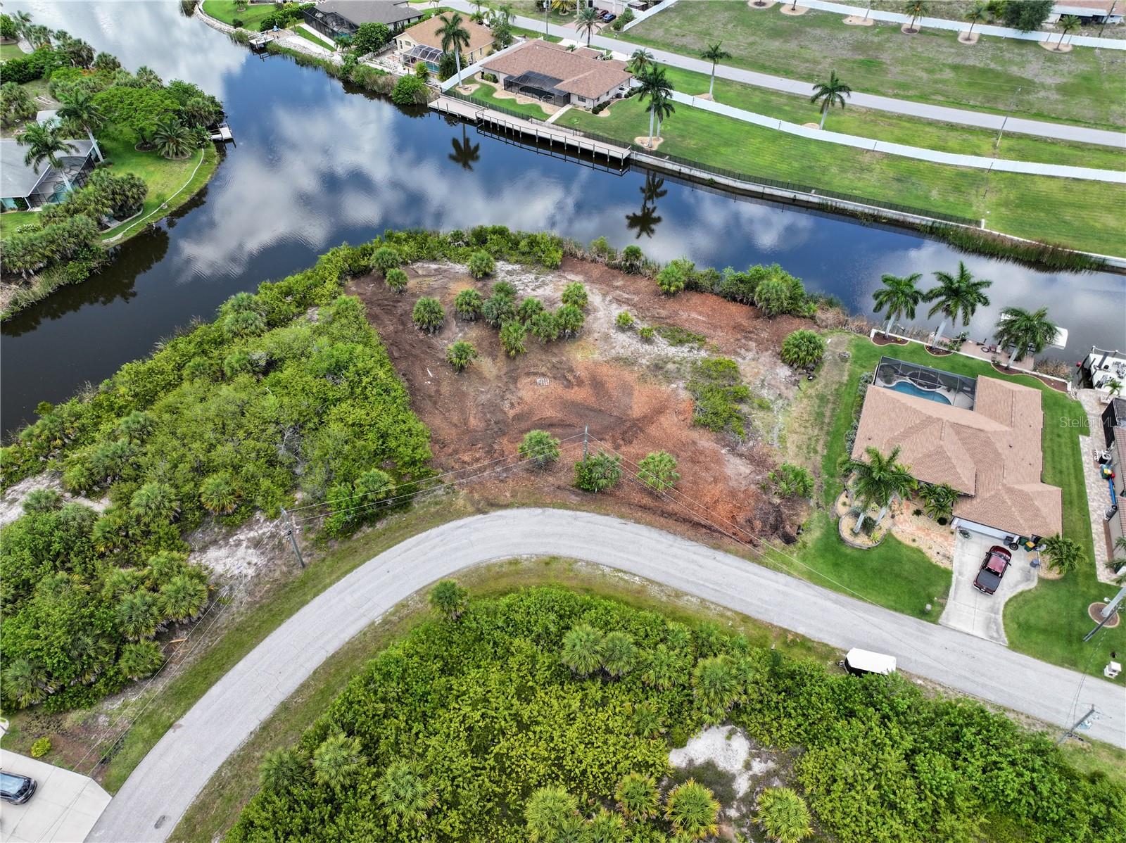 14235 FRUITPORT CIR, PORT CHARLOTTE, FL — photo 2