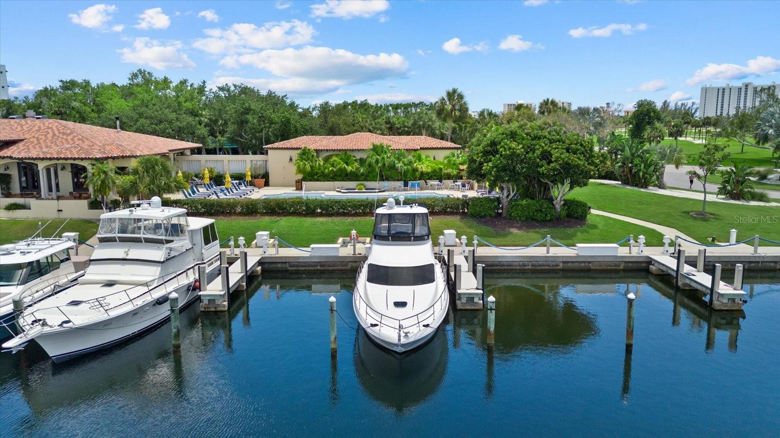 2600 HARBOURSIDE DR #H06, LONGBOAT KEY, FL — photo 4