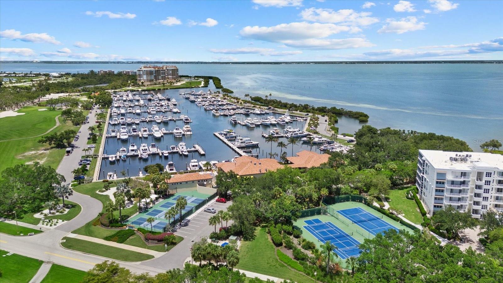 2600 HARBOURSIDE DR #H06, LONGBOAT KEY, FL — photo 10