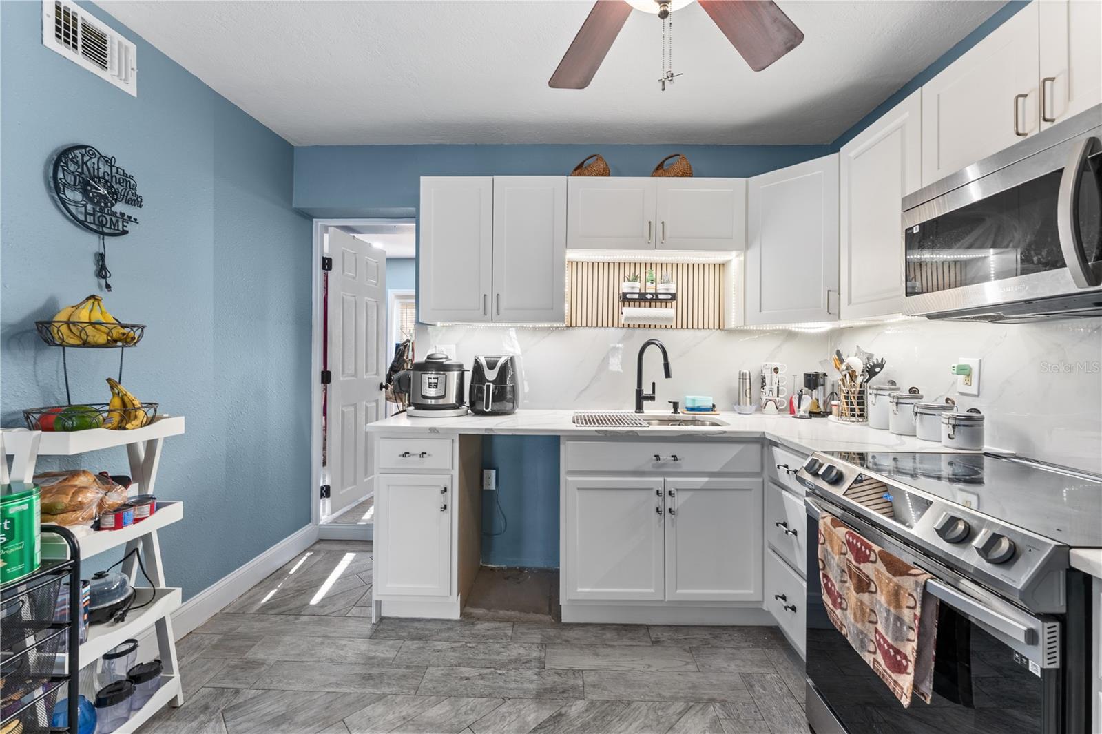 6205 65TH ST N, PINELLAS PARK, FL — photo 11