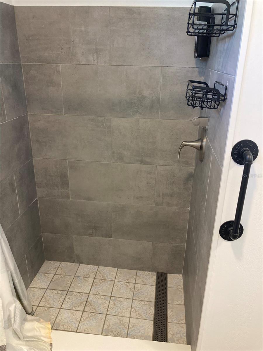 1403 E ALFRED ST #200, TAVARES, FL — photo 29
