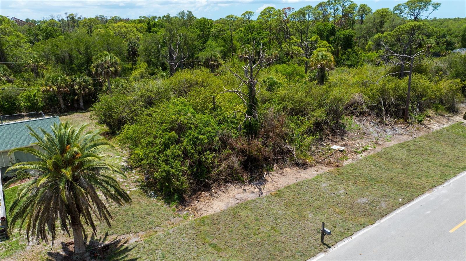 12047 CHANCELLOR BLVD, PORT CHARLOTTE, FL — photo 2