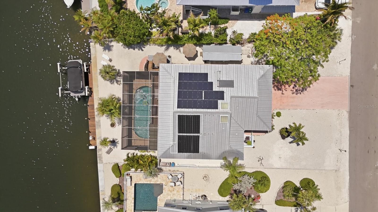 517 KUMQUAT DR, ANNA MARIA, FL — photo 3