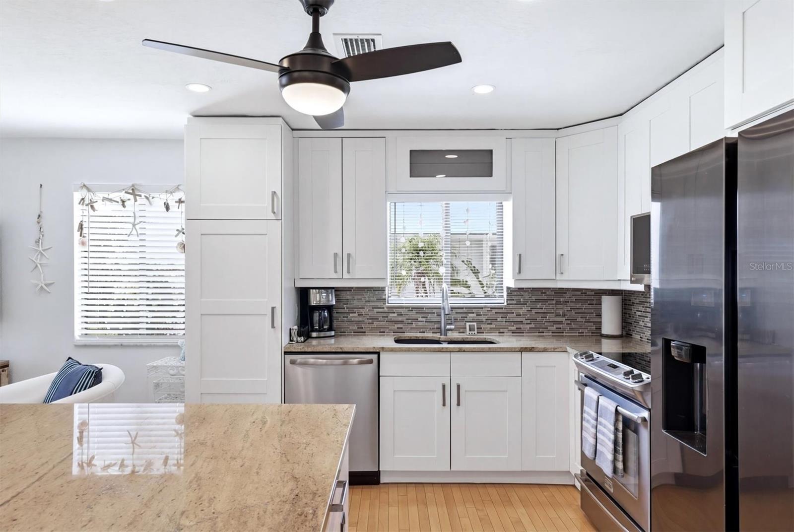 517 KUMQUAT DR, ANNA MARIA, FL — photo 7