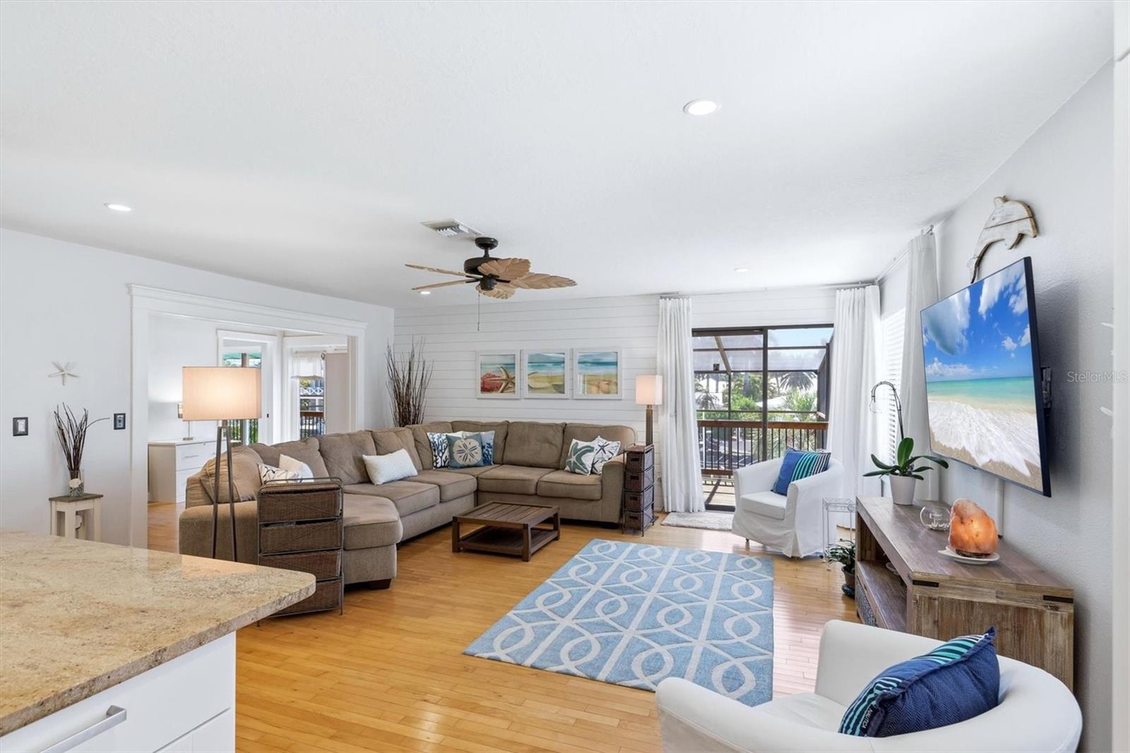517 KUMQUAT DR, ANNA MARIA, FL — photo 8
