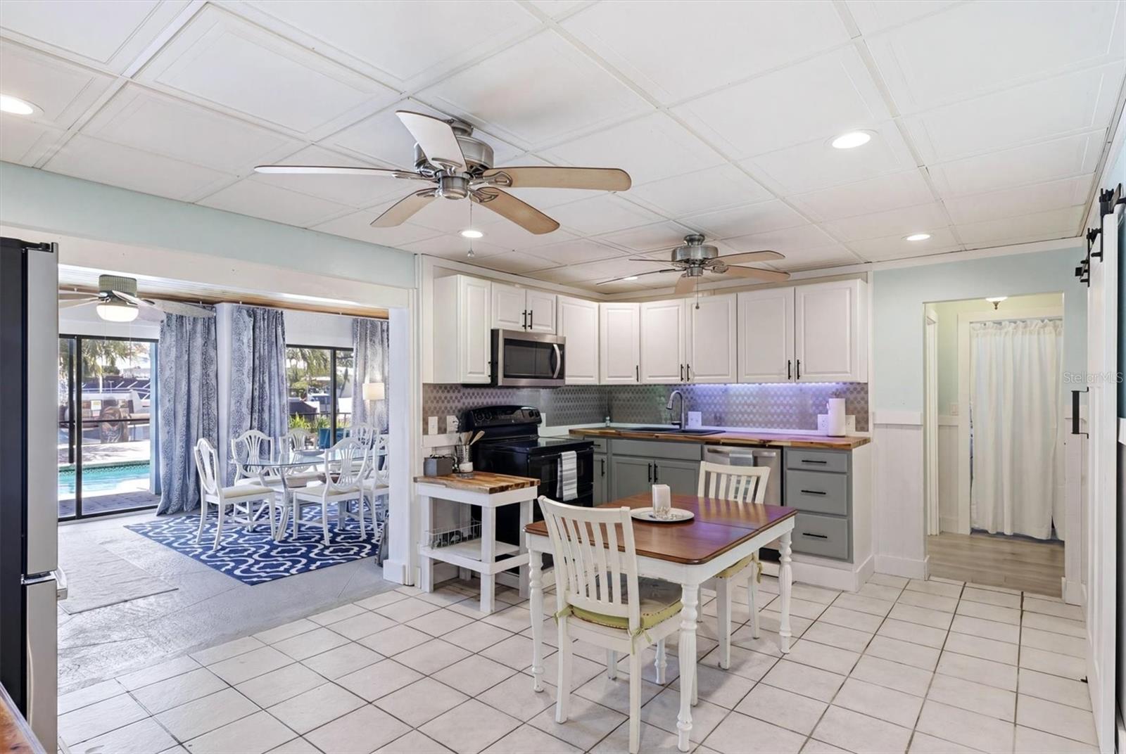 517 KUMQUAT DR, ANNA MARIA, FL — photo 27