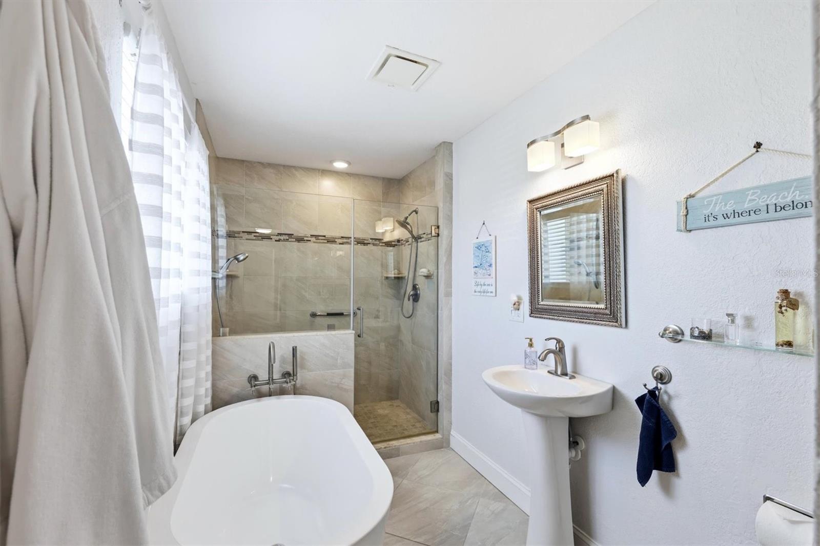 517 KUMQUAT DR, ANNA MARIA, FL — photo 41
