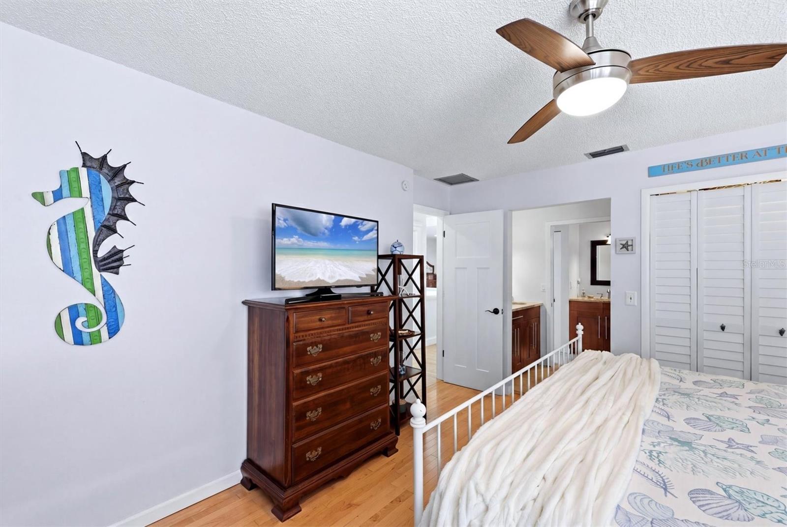 517 KUMQUAT DR, ANNA MARIA, FL — photo 43
