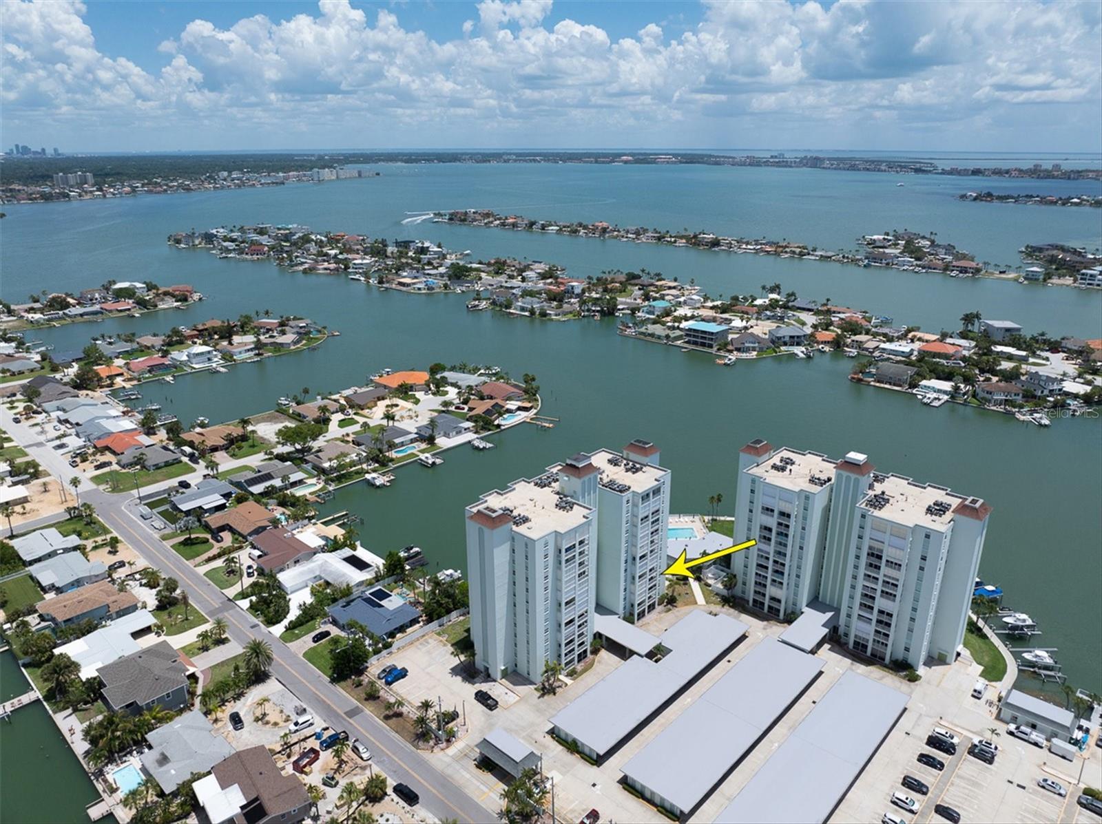420 64TH AVE #402E, ST PETE BEACH, FL — photo 33