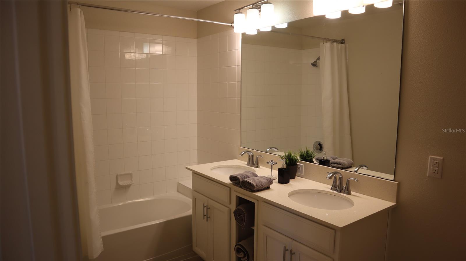 4751 CLOCK TOWER DR #305, KISSIMMEE, FL — photo 27