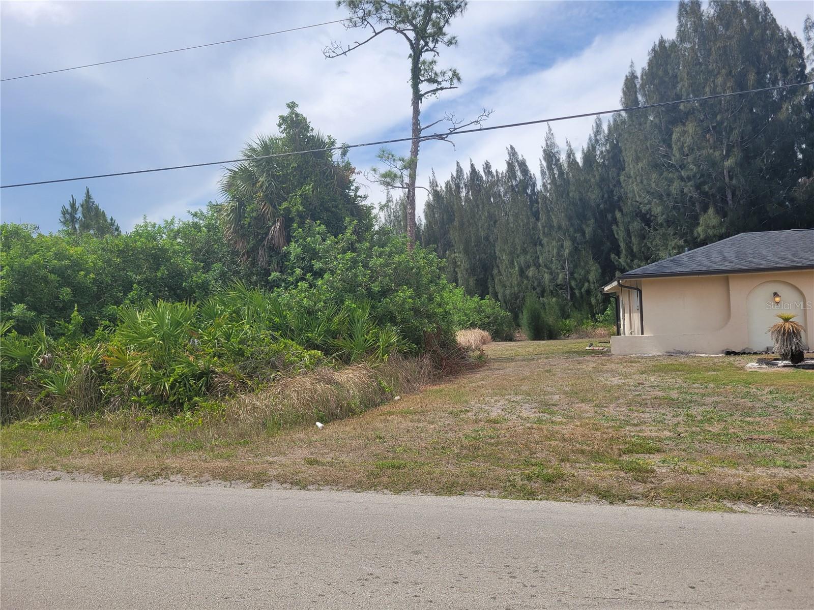 2601 E 10TH ST, LEHIGH ACRES, FL — photo 9